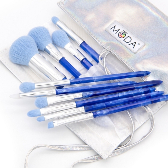 Moda Blue Brush Set Of 10 Brushes with Silver Pouch NWT Sealed - Picture 3 of 7